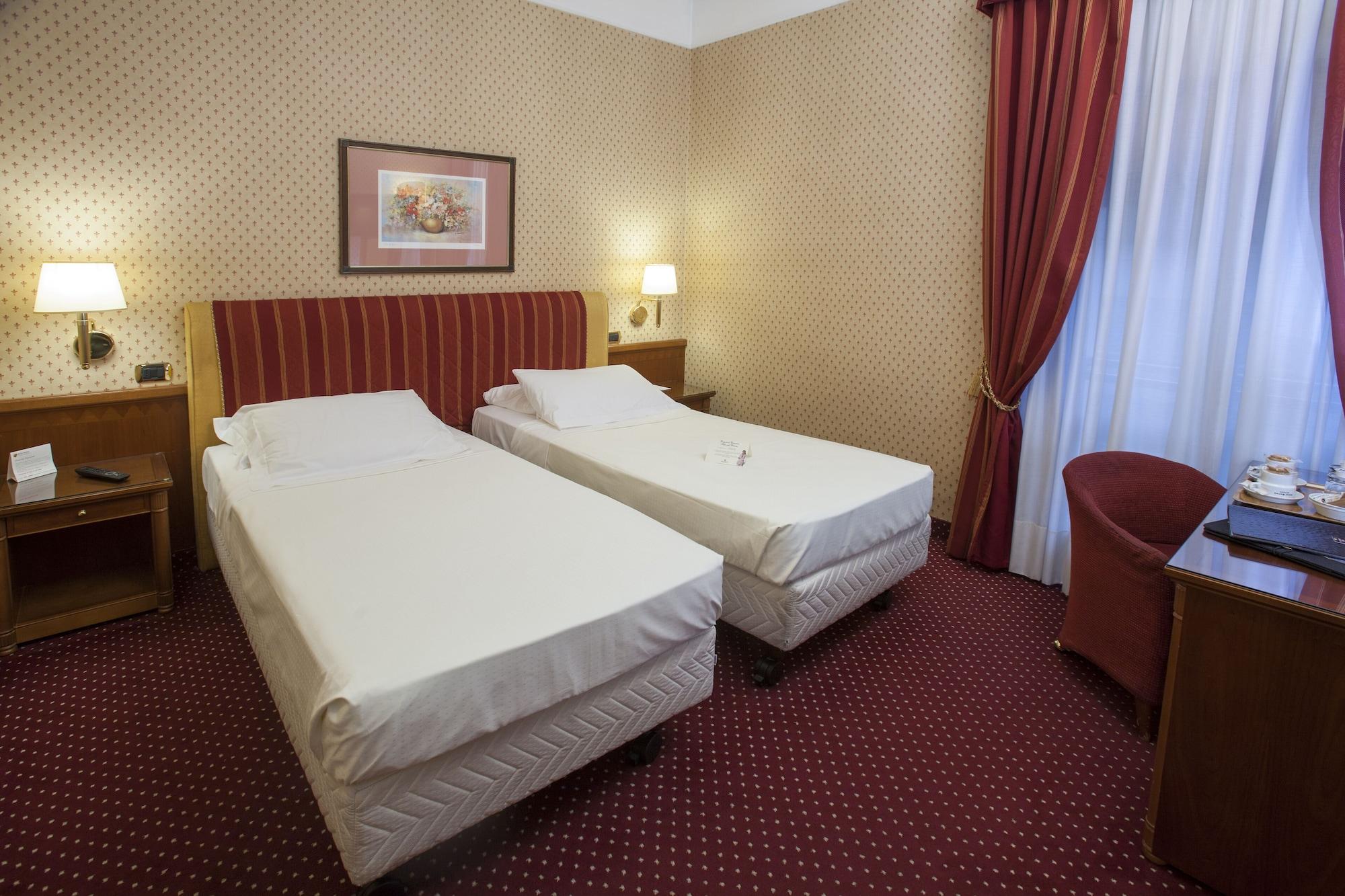Hotel Berna Milan Bagian luar foto