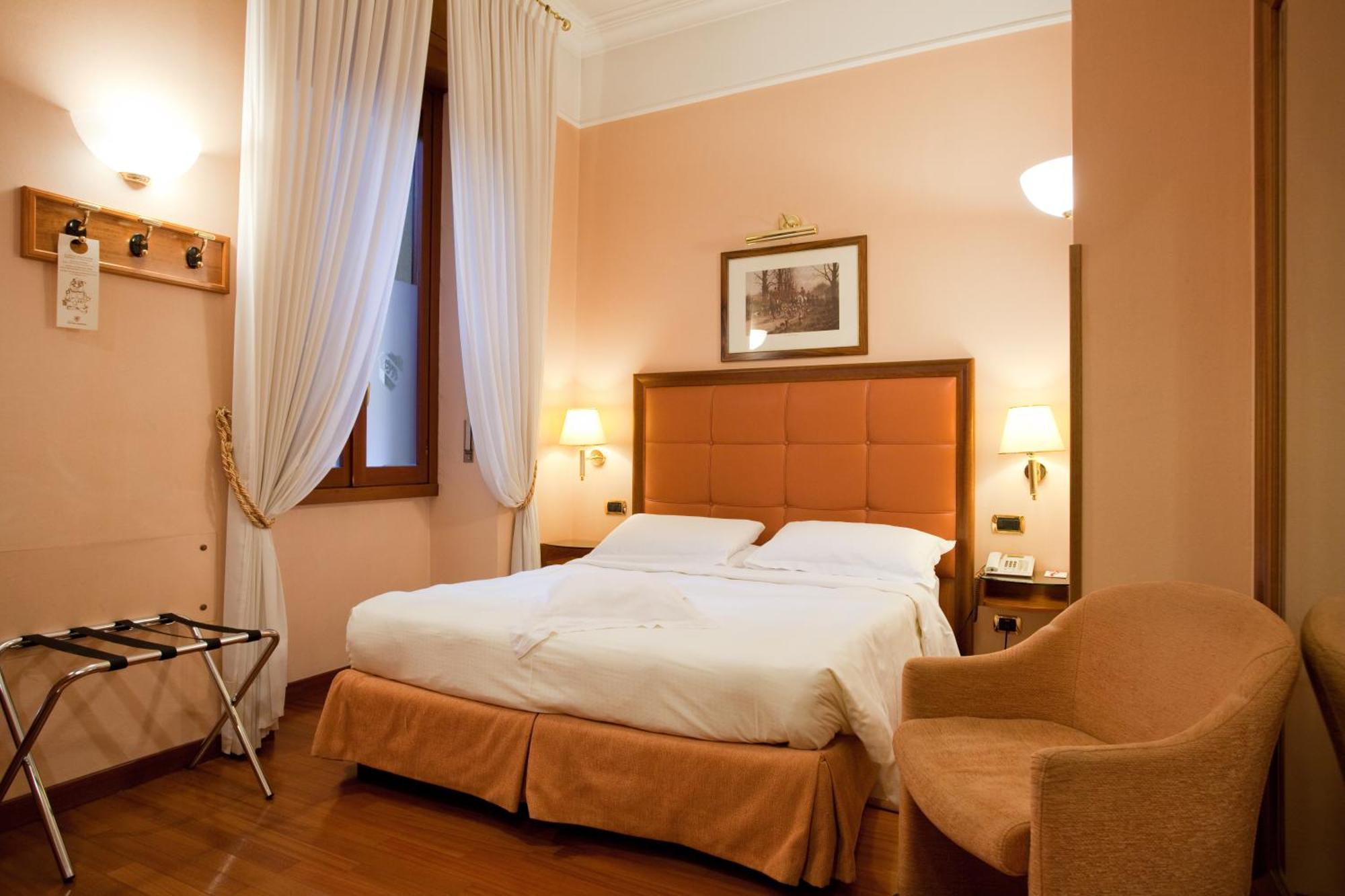 Hotel Berna Milan Ruang foto