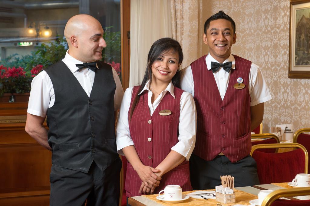Hotel Berna Milan Bagian luar foto